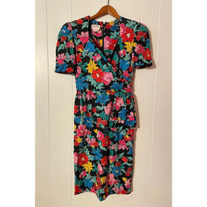 Vintage Womens Dress Size 6 Colorful Floral Faux Wrap Cottagecore Artsy Wacky